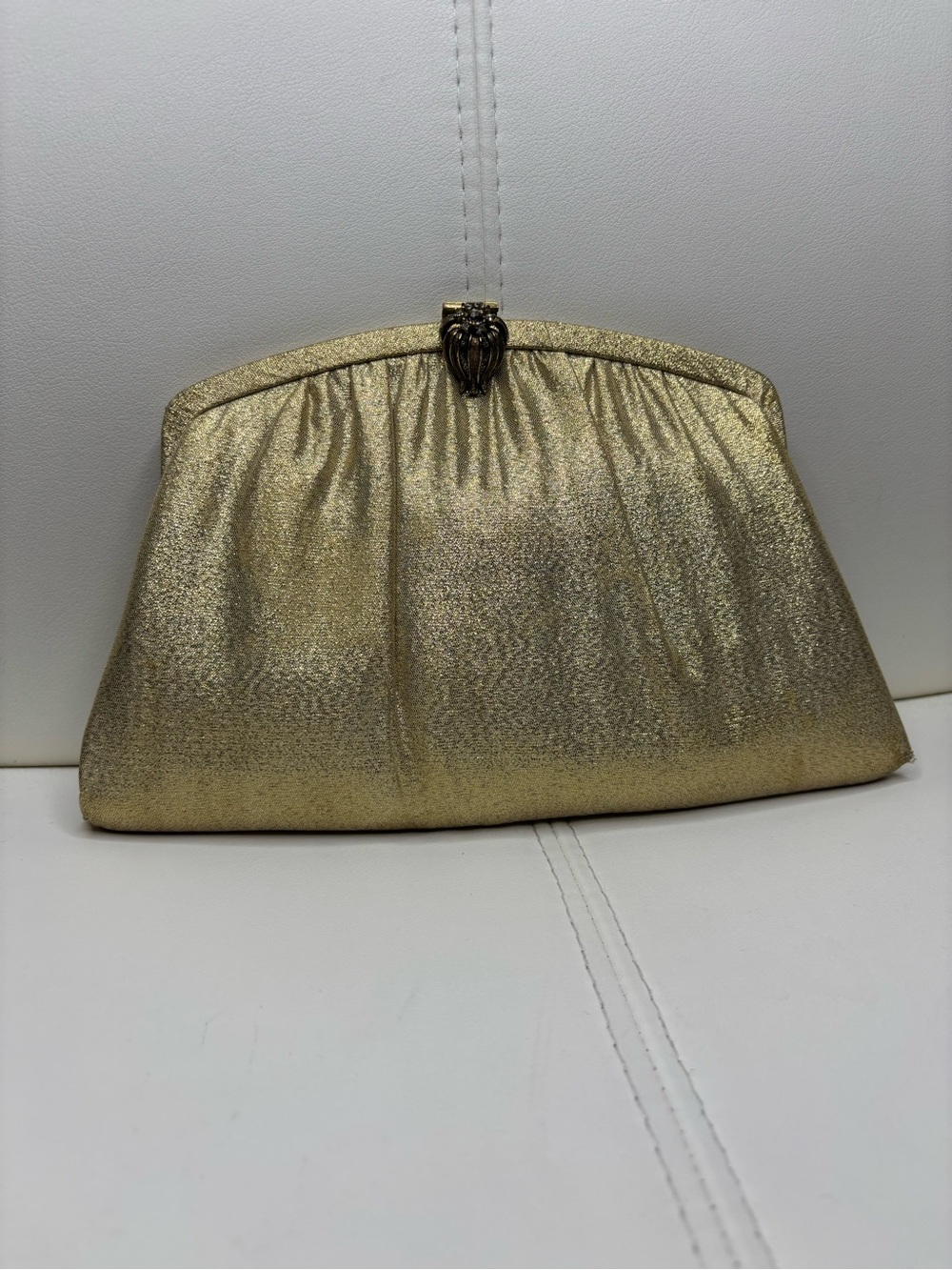 Vintage 1950-1960s mid-century gold lamรฉ evening clutch/handbag